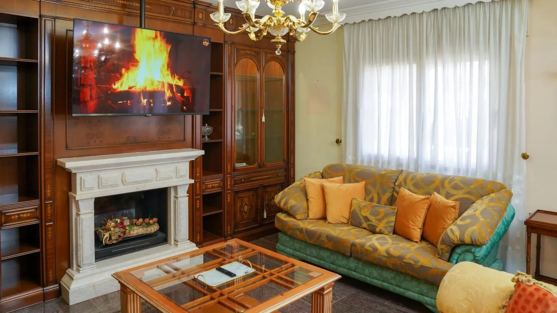 Fabulosa Villa En Alhaurin Para Familias Con Piscina Privada Alhaurin de la Torre Spain